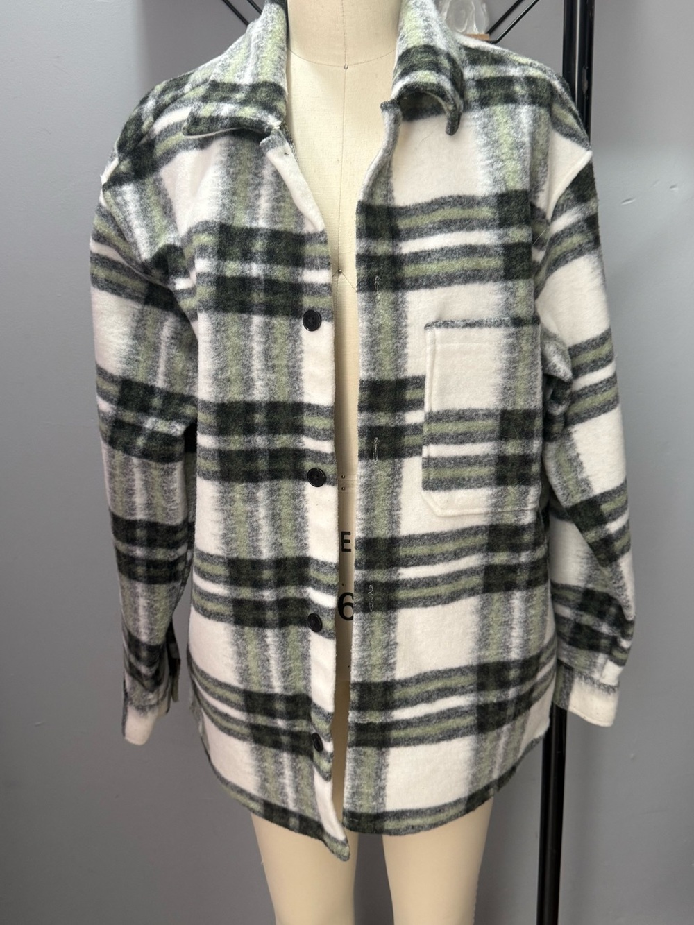H&M Cream and Dark Green Plaid Shacket - Picture 2 of 6